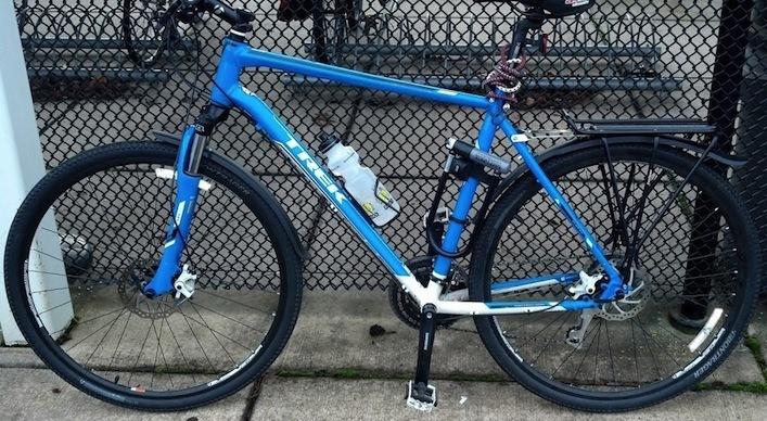2012 Trek 8.3 DS  Blue