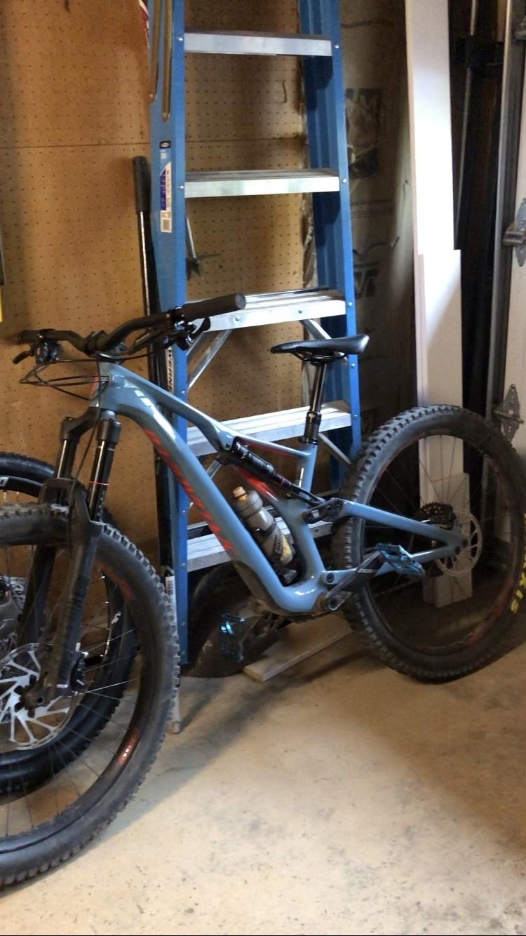 2019 Specialized Stumpjumper Blue