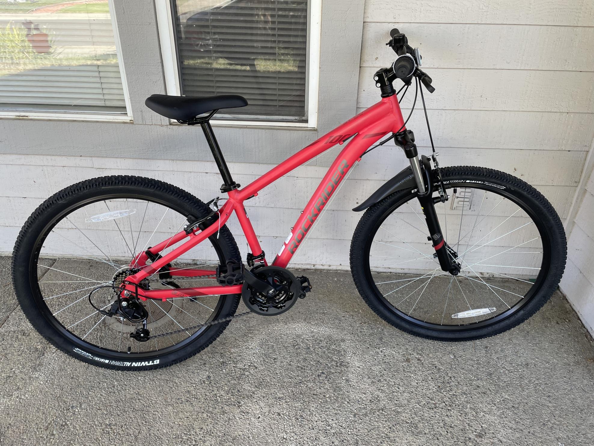 2023 Decathlon Rockrider ST100 Red