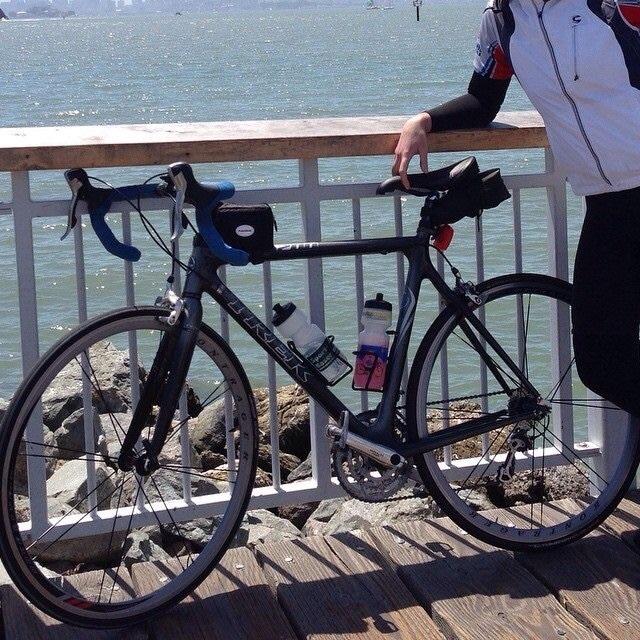 2006 Trek 5200  Blue