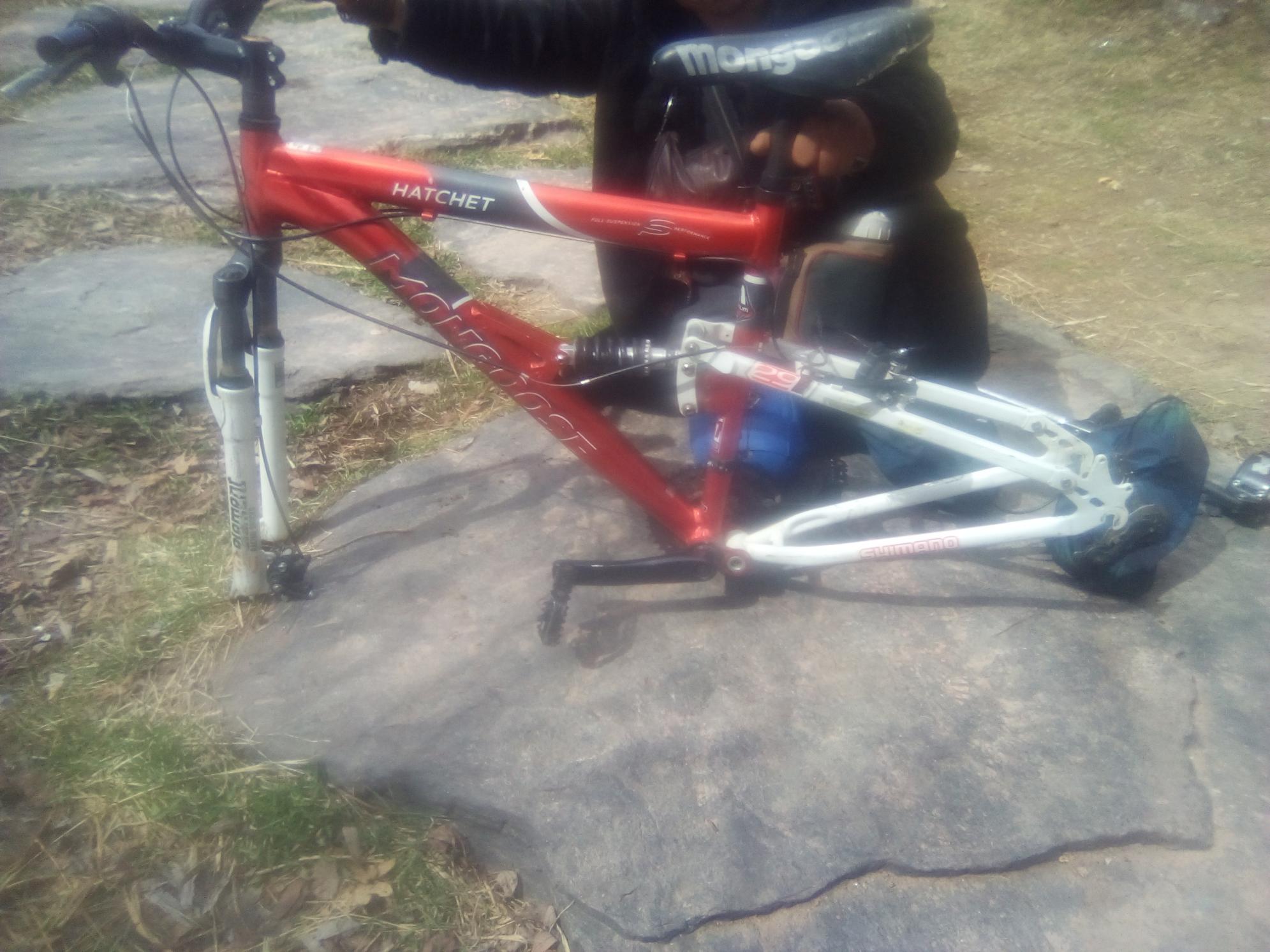 Mongoose R5188wm Red